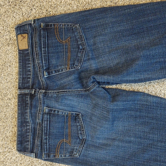 American Eagle Favorite Boyfriend Women's Boot Cut Jeans Size 4 Regular - Picture 3 of 8